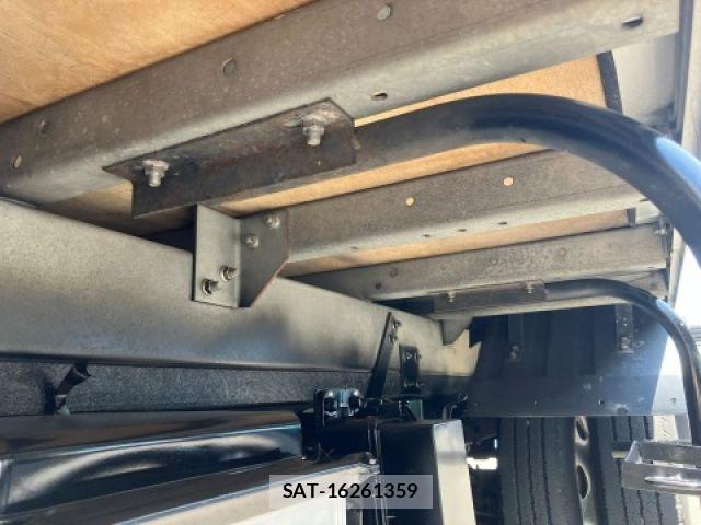 Nissan ATLAS 2015-06 8072852-10
