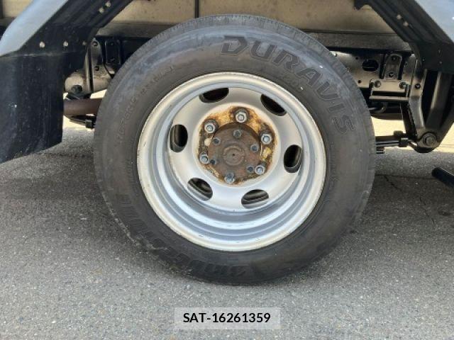 Nissan ATLAS 2015-06 8072852-12