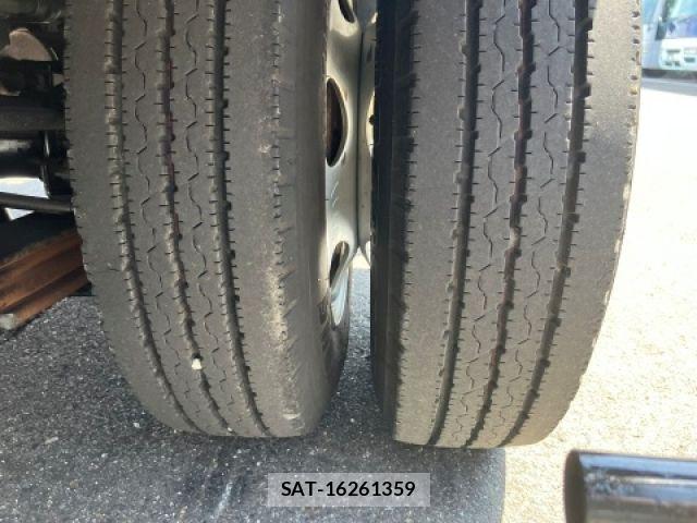 Nissan ATLAS 2015-06 8072852-14