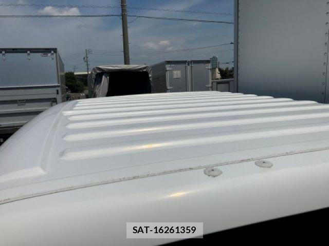 Nissan ATLAS 2015-06 8072852-16