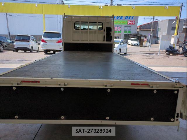 Nissan ATLAS 2016-04 8206330-7