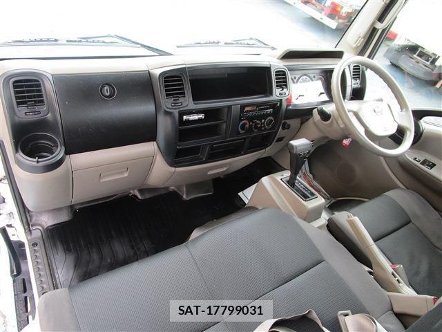 Nissan ATLAS 2016-01 8228903-22
