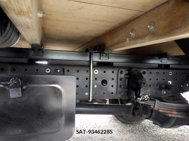 Nissan ATLAS 2015-09 8228901-24