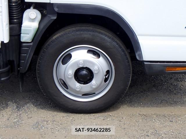 Nissan ATLAS 2015-09 8228901-25