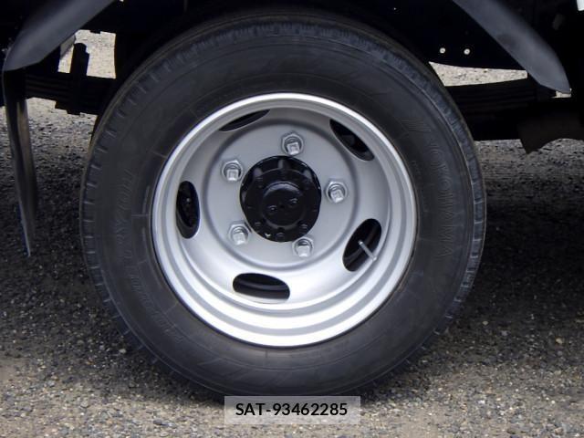 Nissan ATLAS 2015-09 8228901-27