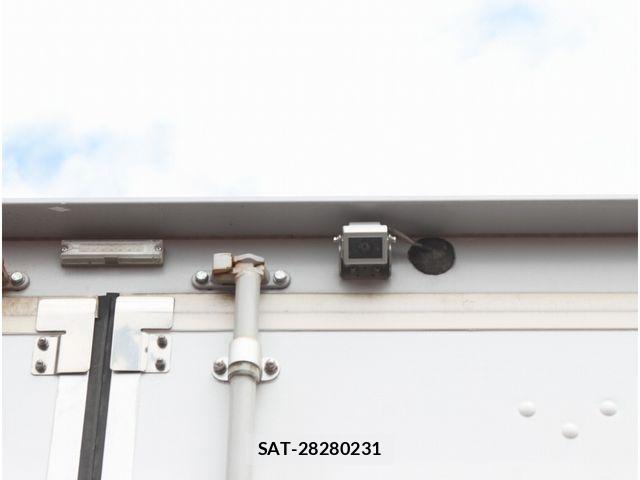 Nissan ATLAS 2017-05 8228902-17