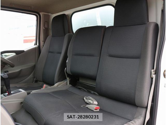 Nissan ATLAS 2017-05 8228902-29