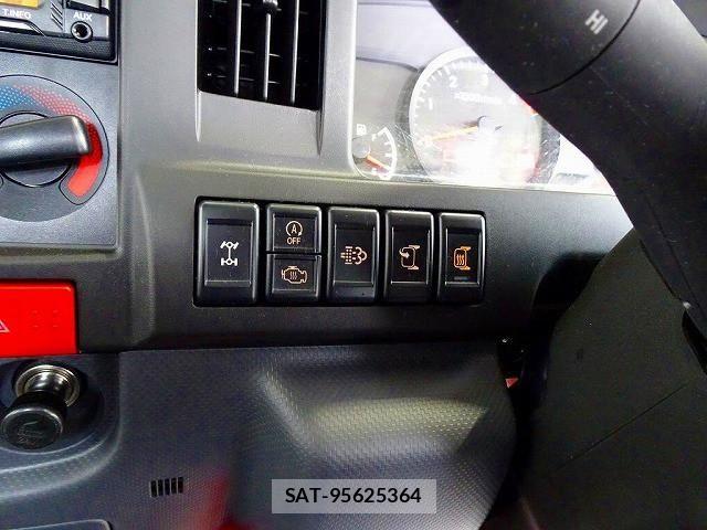 Nissan ATLAS 2024-08 8228899-11