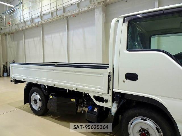 Nissan ATLAS 2024-08 8228899-21