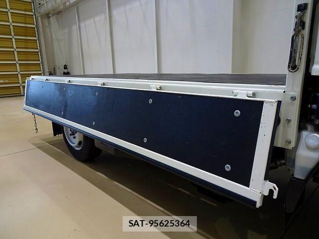 Nissan ATLAS 2024-08 8228899-25