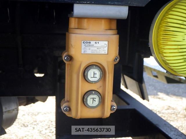 Nissan ATLAS 2020-01 8228900-10