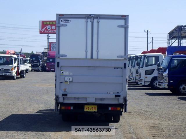Nissan ATLAS 2020-01 8228900-5