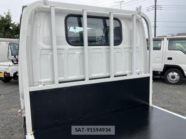 Nissan ATLAS 2023-09 8228898-19