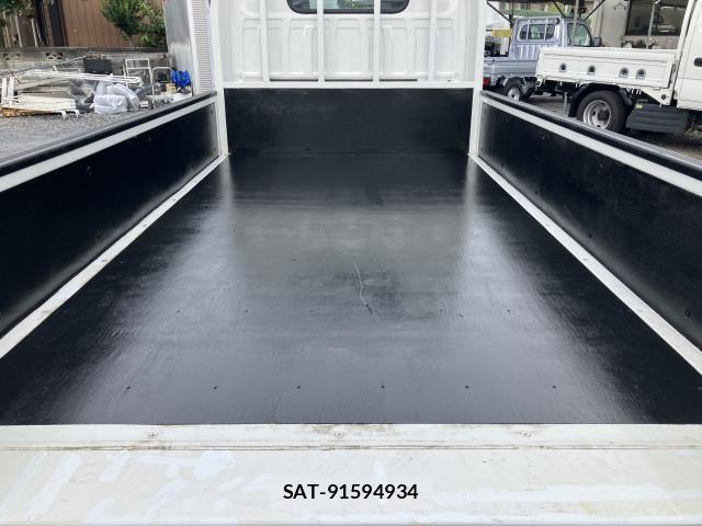 Nissan ATLAS 2023-09 8228898-3