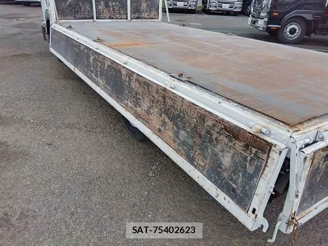 Nissan ATLAS 2009-10 8244620-10