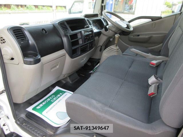 Nissan ATLAS 2011-08 8313066-14