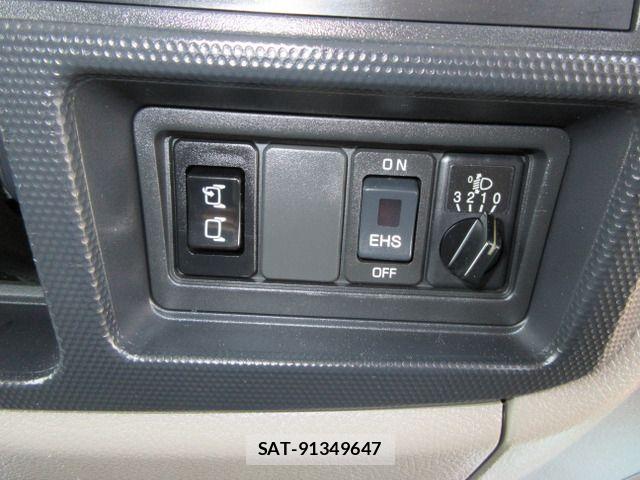 Nissan ATLAS 2011-08 8313066-18
