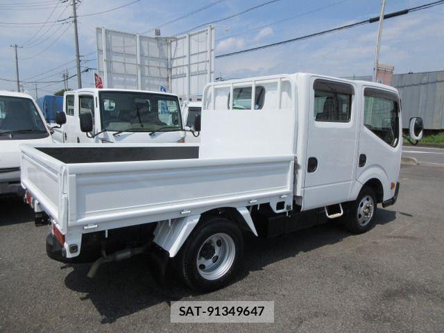 Nissan ATLAS 2011-08 8313066-7