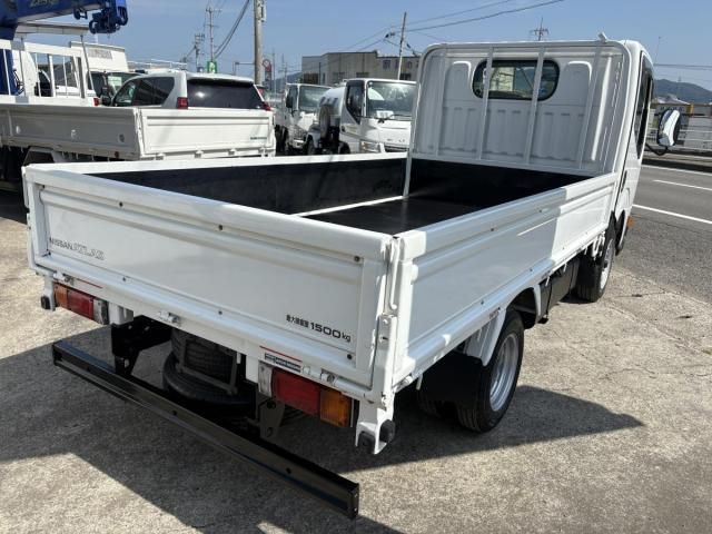 Nissan ATLAS 2016-07 8311055-2