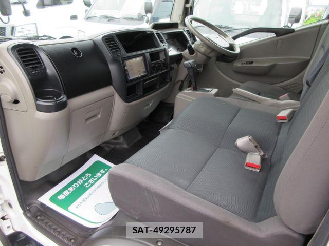 Nissan ATLAS 2016-02 8313065-14
