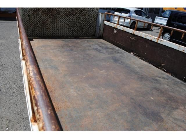 Nissan ATLAS 2006-07 8331830-12