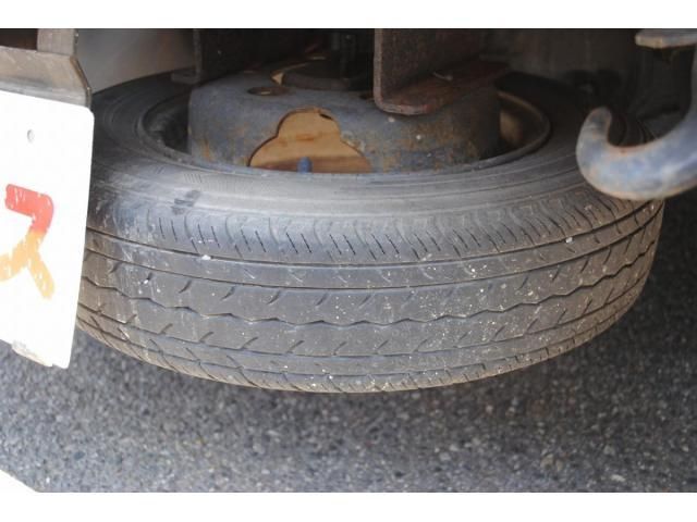 Nissan ATLAS 2006-07 8331830-24