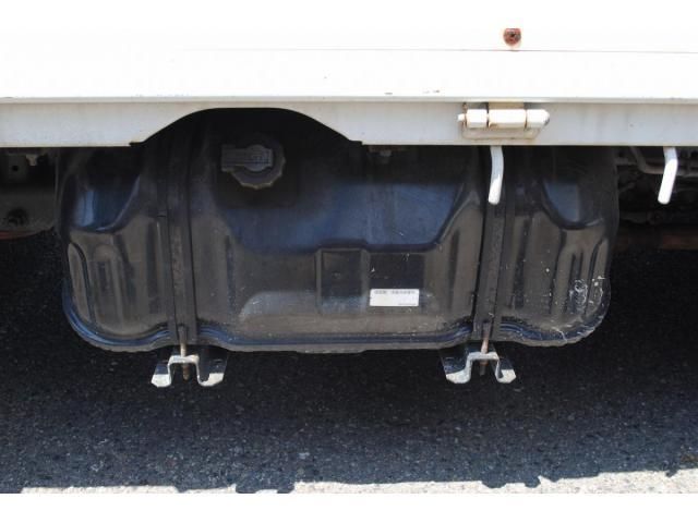 Nissan ATLAS 2006-07 8331830-27