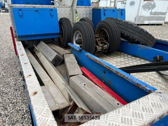 Nissan ATLAS 1993-09 8334859-10