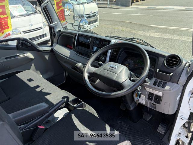 Nissan ATLAS 2018-11 8334856-13