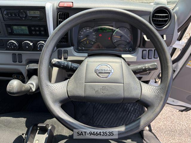 Nissan ATLAS 2018-11 8334856-14