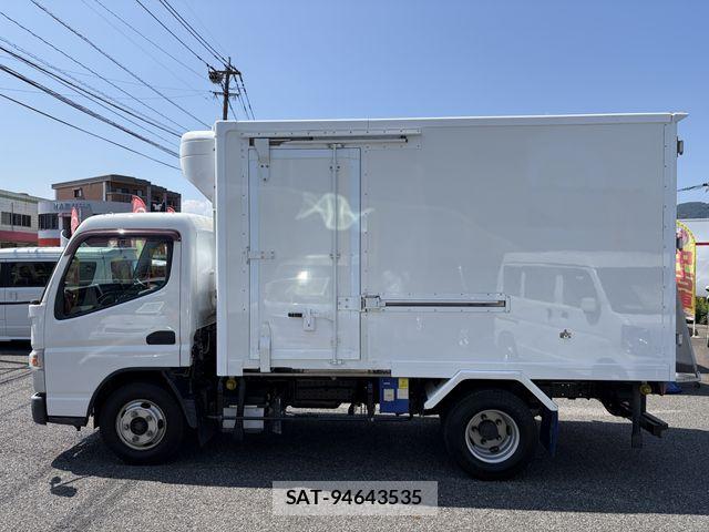 Nissan ATLAS 2018-11 8334856-2