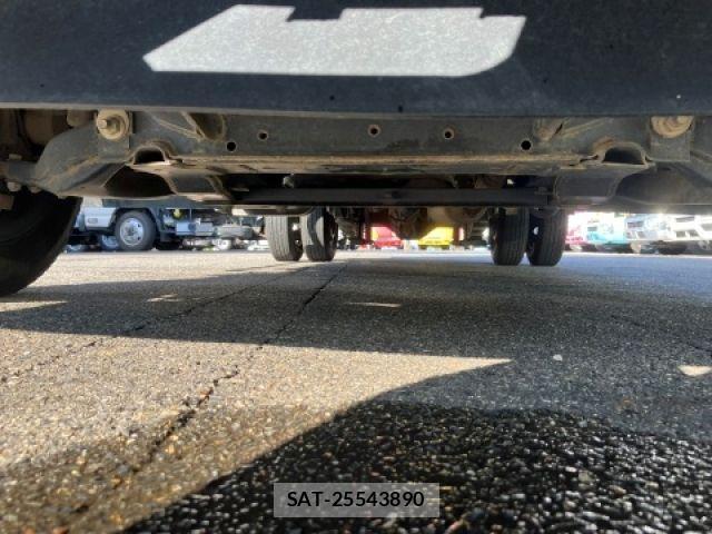 Nissan ATLAS 2013-09 8334860-10