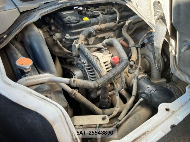 Nissan ATLAS 2013-09 8334860-13