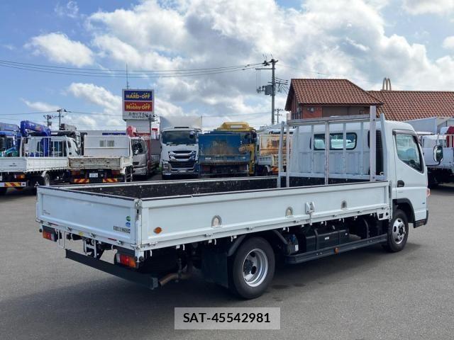 Nissan ATLAS 2015-08 8353922-2