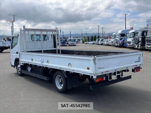 Nissan ATLAS 2015-08 8353922-3