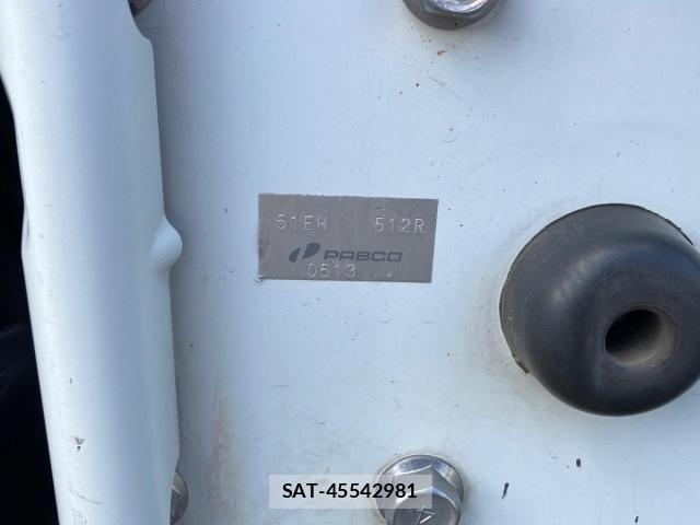 Nissan ATLAS 2015-08 8353922-6