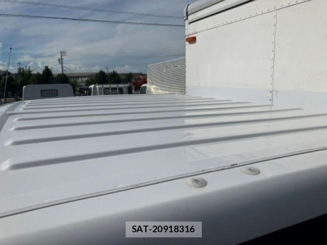 Nissan ATLAS 2013-09 8364773-18