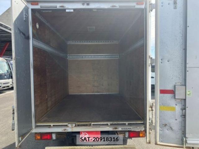 Nissan ATLAS 2013-09 8364773-8