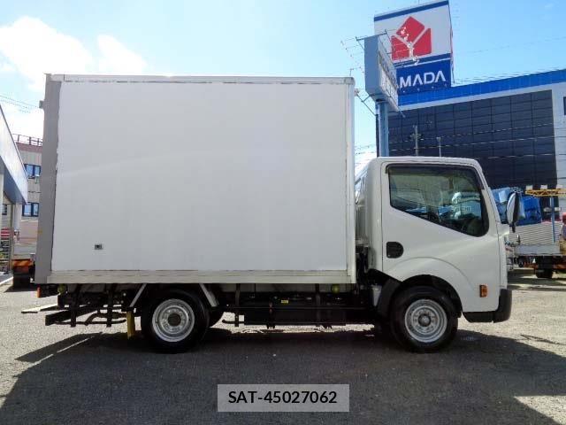 Nissan ATLAS 2020-06 8364774-12
