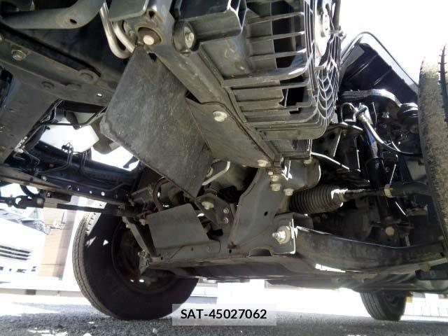 Nissan ATLAS 2020-06 8364774-13