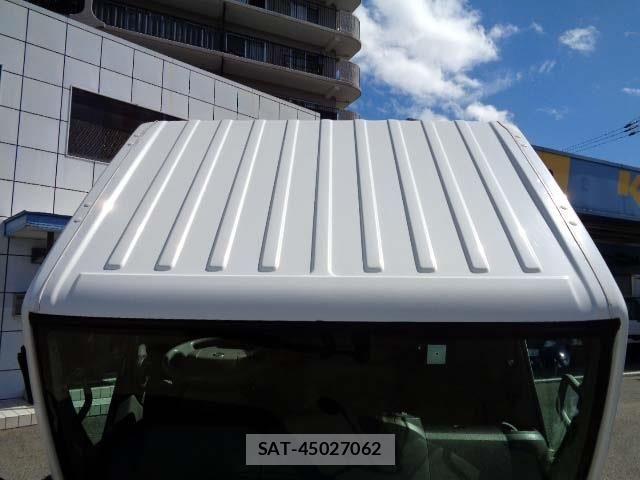 Nissan ATLAS 2020-06 8364774-18