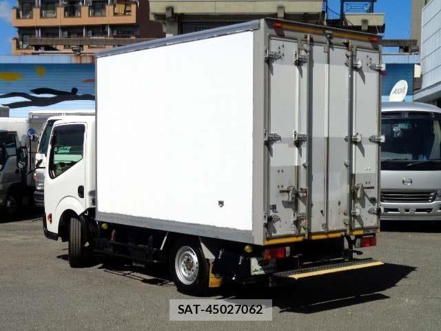 Nissan ATLAS 2020-06 8364774-1