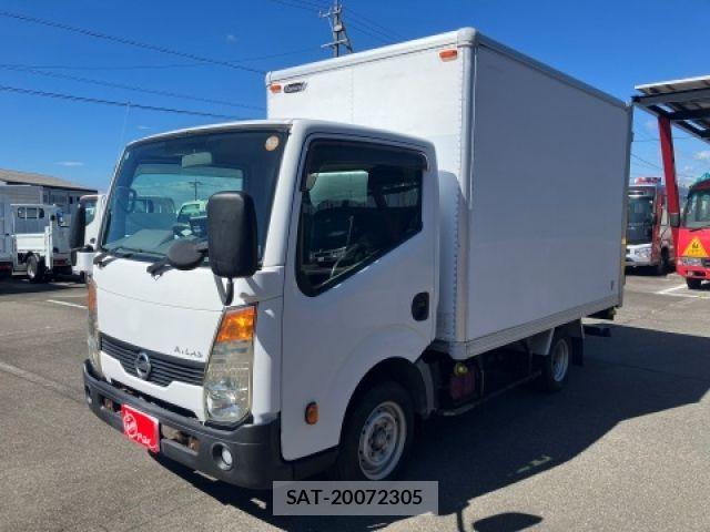 Nissan ATLAS 2013-04 8364772-0