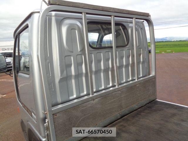 Nissan ATLAS 1995-01 8364775-8