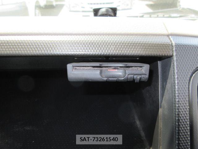 Nissan ATLAS 2013-06 8437942-14