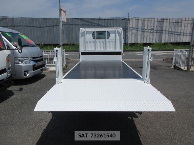 Nissan ATLAS 2013-06 8437942-19