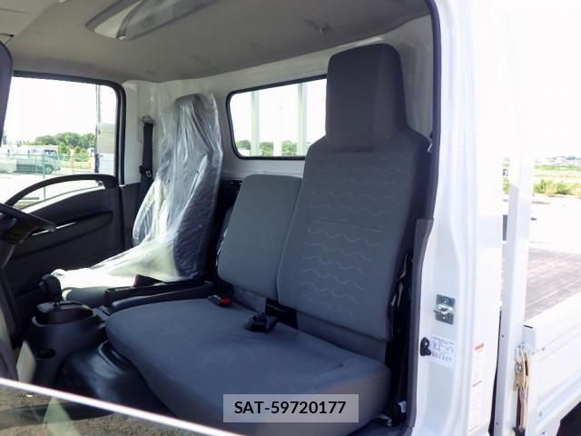 Nissan ATLAS 2024-10 8523560-10