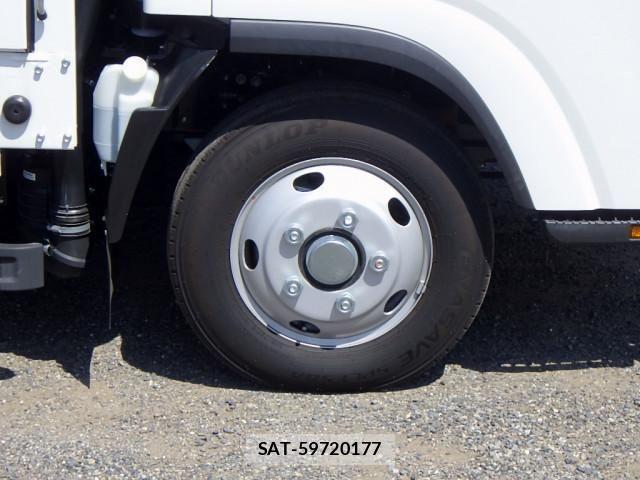 Nissan ATLAS 2024-10 8523560-17
