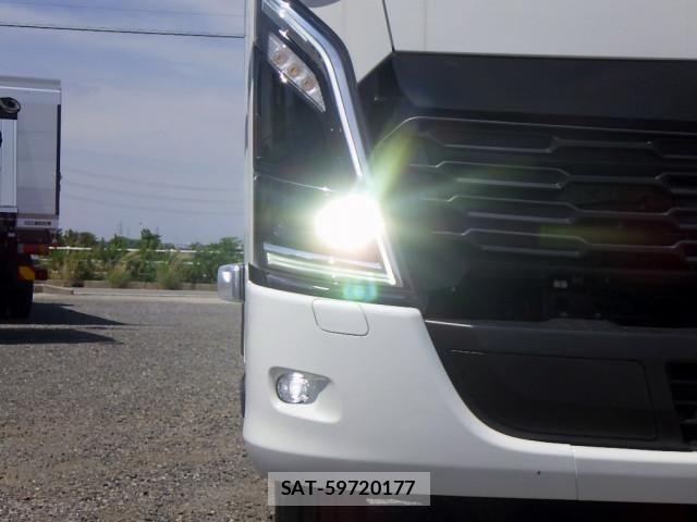 Nissan ATLAS 2024-10 8523560-25