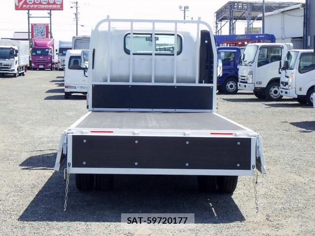 Nissan ATLAS 2024-10 8523560-6